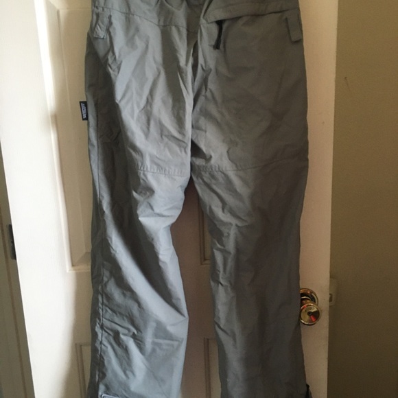Columbia convert snow pants size small - Picture 3 of 12